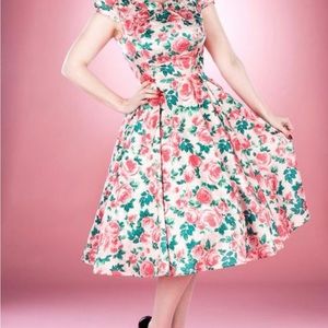 Hearts & Roses Midi Vintage Rose Pink Red Green Dress Size 12 US 16 UK 1950s